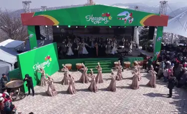 Наурызнама: Көктөбедегі Көрісу күнінде екі мыңға жуық алматылық бас қосты