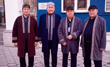 Совет аксакалов Алатауского района Алматы проголосовал на референдуме