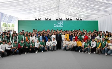 Президент «Таза Қазақстан» акциясына белсене қатысқан азаматтарды марапаттады