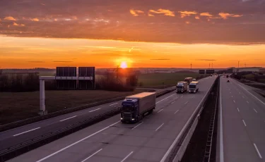 2025 жылы ақылы жолдардан түскен табыс екі есе өсті