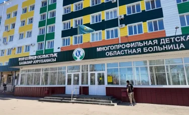 Отравление уксусной кислотой: врачи пошли на крайние меры, чтобы спасти жизнь школьницы