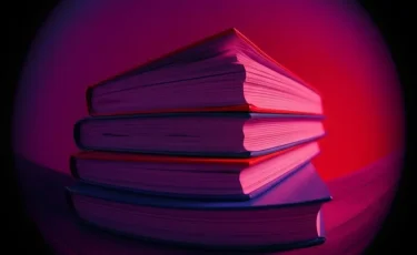 «Терка, фольга и косяк»: казахстанцам заплатят деньги за перевод бытовых предметов