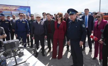 Аида Балаева ознакомилась с ходом подготовки побережья Алаколя к летнему туристическому сезону