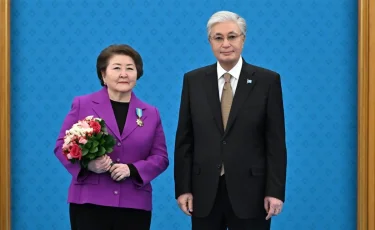 Президент ғылым саласында зор жетістікке жеткен ғалымдарды марапаттады