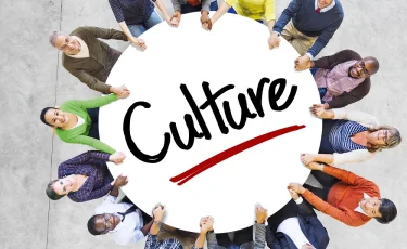 Международный день культуры отмечают в мире 15 апреля