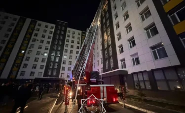 Астанада тағы бір көпқабатты тұрғын үйден өрт шықты
