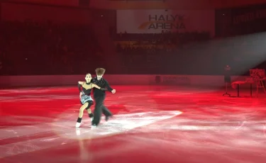 В Алматы провели финал ледового шоу среди казахстанских студентов