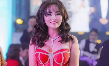 «Больше не позволю»: Баян Алагузова обвинила Молдир Ауелбекову в предательстве