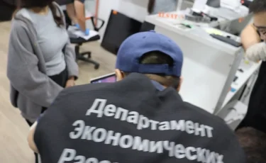 Ақтөбеде заңсыз қаржылық қызмет көрсеткен азамат ұсталды