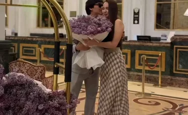 «Жұлдызым, жүрегім»: Қайрат Нұртас жұбайына ерекше тосынсый жасады