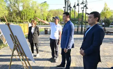Аким Алматы ознакомился с проектами благоустройства в Жетысуском районе и поручил усилить участие бизнеса