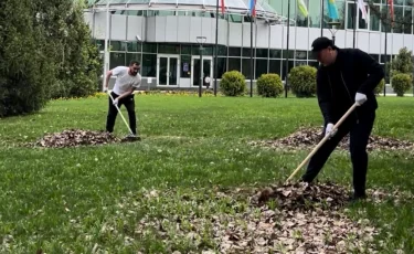 Бизнес за чистый город: СЭЗ ПИТ Алатау вышли на субботник в Алматы