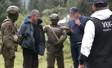 В Казахстане могут ввести запрет на хранение экстремисткой литературы
