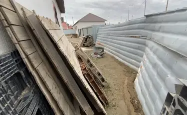 Жерасты суы көтеріліп жатыр: Атырауда тұрғындардың баспанасы су астында қалды