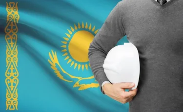 Экономика открытых дверей: в Казахстане упрощают правила въезда и трудоустройства