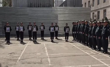 Ер есімі - ел есінде: Алматыда тәжік-ауған шекарасында қаза тапқан 17 сарбазды еске алды