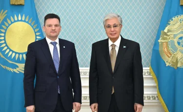 Президент встретился с председателем правления Евразийского банка развития