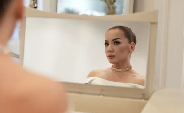 Жүрегің сыздап ауырса да: Мақпал Исабекова желіде жаңа жазба жариялады