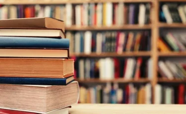 Читающая страна: в Казахстане запустили новую книжную челлендж-эстафету