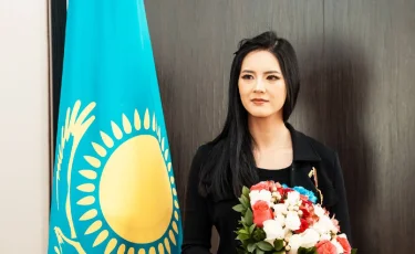 Китайский блогер награждена орденом «Достық» II степени от имени Главы государства