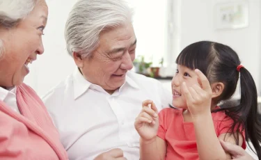 Выход на пенсию не по возрасту в Казахстане: правительство изучит новую модель