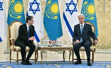 Президенты Казахстана и Израиля провели встречу в узком составе