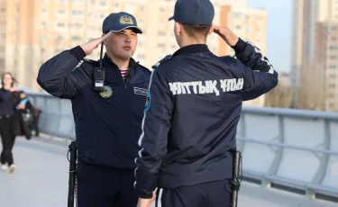 Не дожидаясь дембеля: лучшим солдатам в Нацгвардии присваивают звания