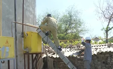 Перешли к жестким мерам: в Туркестане должников по газу отключают от голубого топлива