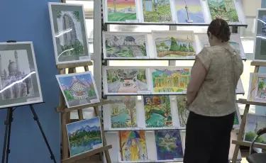 Гүлденген мегаполис: Алматыда жас суретшілердің көрмесі өтті