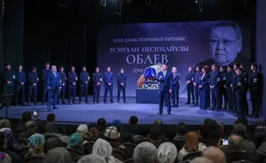 Алматыда Есмұхан Обаевты ақтық сапарға шығарып салды