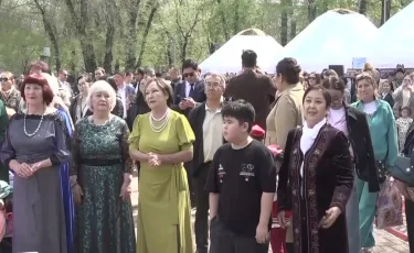 Алматыда әуежай қызметкерлері Ұлыстың ұлы күнін атап өтті