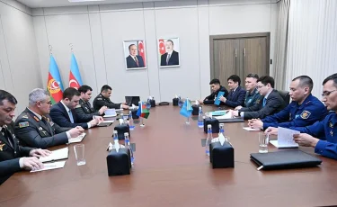 Заместитель министра обороны Казахстана по цифровизации совершил визит в Баку