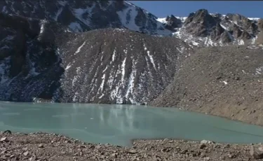 Сел және қар көшкіні қаупі: Алматыда қауіпсіздік шаралары қалай жүріп жатыр