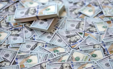 Курс валют на 18 апреля 2026