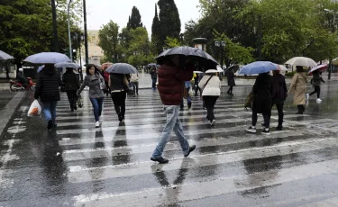 Снег, заморозки и высокая пожарная опасность: синоптики предупредили о резкой смене погоды