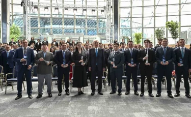 Президент alem.ai battle және AI Governance Cup жеңімпаздарын марапаттады