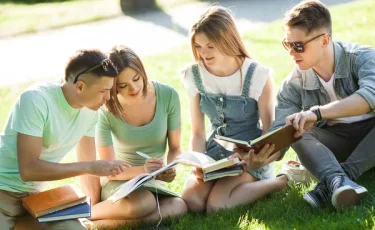 В Казахстане пройдут тематические дни «Weekend. Book. Vibes»