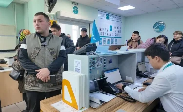 Пәтер кезекке тұрған нөміріне емес, жылына қарай беріледі - Азат Әшімов