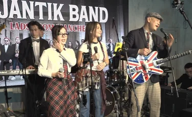 Музыка нас связала: в Алматы презентовали альбом популярной группы