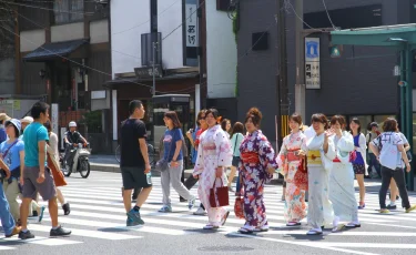 Очевидное - невероятное: через 500 лет все японцы могут стать однофамильцами