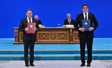 Президенттер қатысты: ресми делегация мүшелері қандай құжаттар алмасты