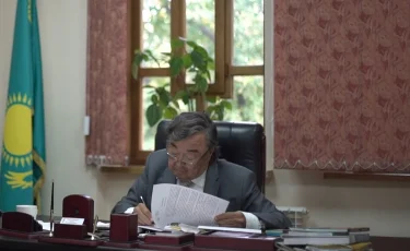 Ұлт тарихының өшпейтін беті: Олжас Сүлейменов 90 жаста
