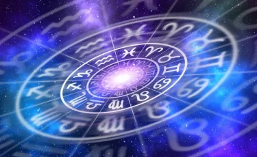 Гороскоп на май 2026: кому повезет, а кому предстоят испытания