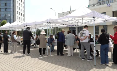 Алатау ауданында мемлекеттік қызметтер жәрмеңкесі өтті