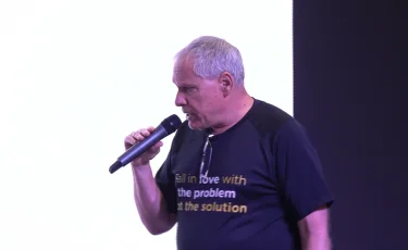 Алматыда әлемге әйгілі кәсіпкер нарық талабына икемделу жолдарын айтты