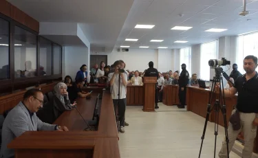 Өлім жазасына дайынмын: қайын жұртын айуандықпен өлтірген Сұлтан Сәрсемәлиевтің соты басталды