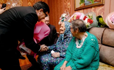 Эпоха стойкости и труда: жительница Семея отметила 110-летний юбилей