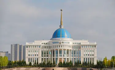 Закон о Народном совете Казахстана направили на подпись Президенту