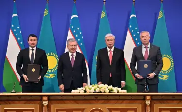 Қазақстан мен Өзбекстан арасындағы Жол картасына қол қойылды