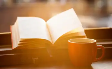 Как читать больше книг: техника эффективного чтения для занятых